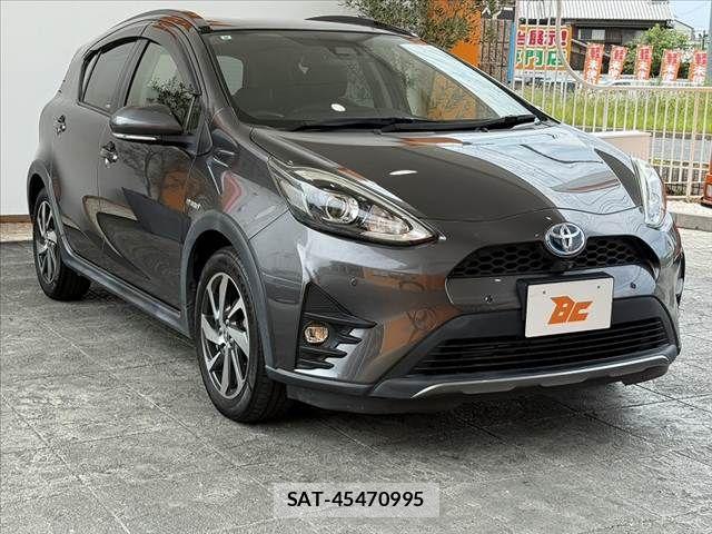 Toyota AQUA 2019-07 7356790-7
