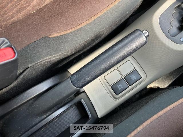 Toyota AQUA 2012-05 7356815-15