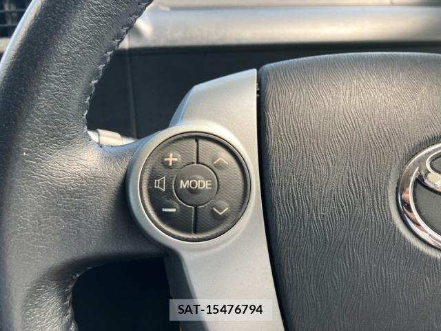 Toyota AQUA 2012-05 7356815-16