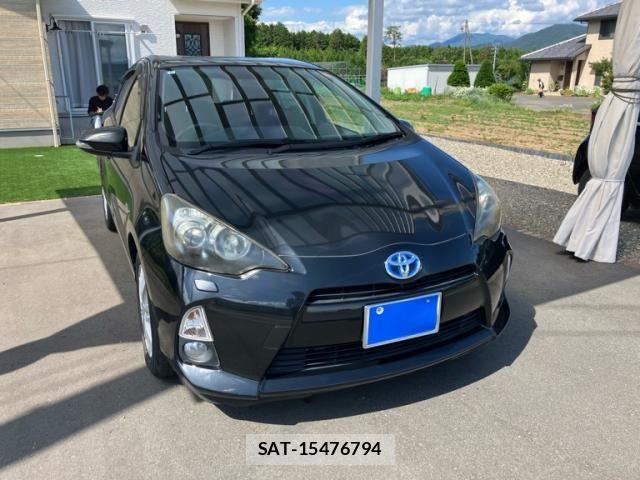 Toyota AQUA 2012-05 7356815-1
