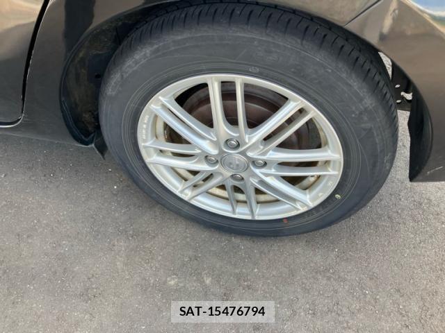 Toyota AQUA 2012-05 7356815-6