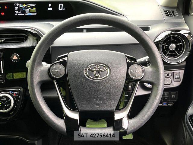 Toyota AQUA 2018-11 7356785-10