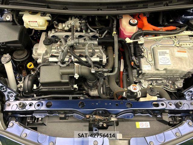 Toyota AQUA 2018-11 7356785-17