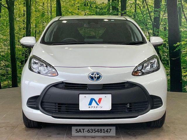 Toyota AQUA 2023-03 7356770-13