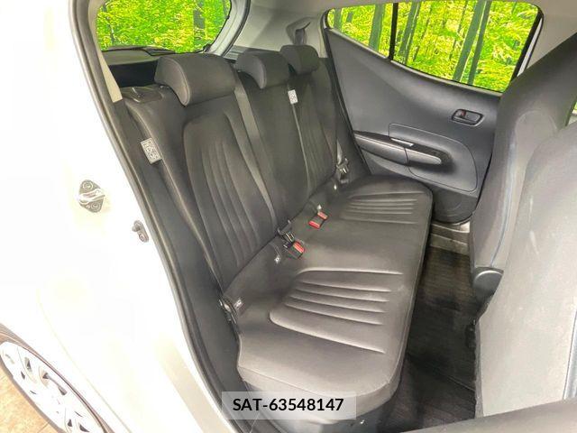 Toyota AQUA 2023-03 7356770-8
