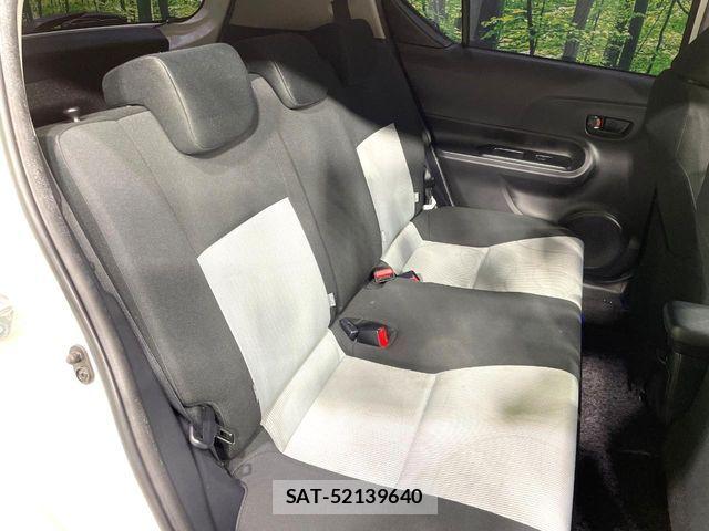 Toyota AQUA 2014-07 7356804-10