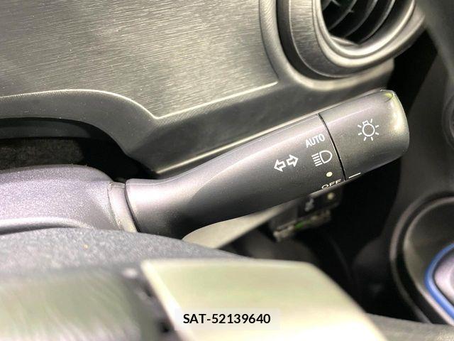 Toyota AQUA 2014-07 7356804-6
