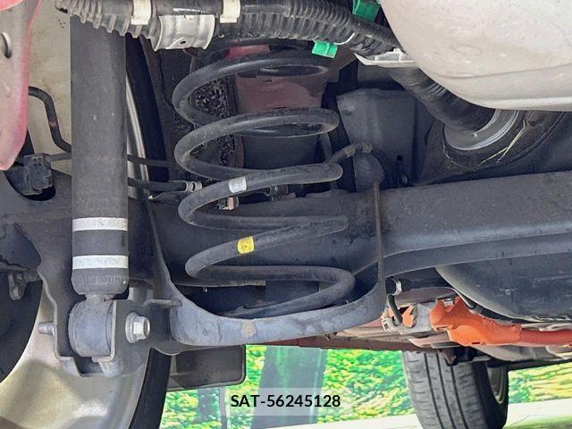 Toyota AQUA 2016-03 7356797-19