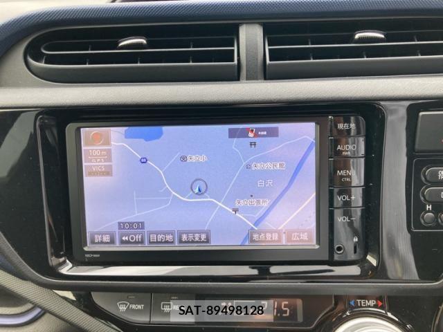 Toyota AQUA 2015-02 7356813-14