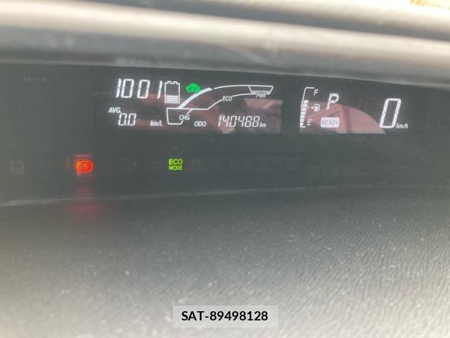 Toyota AQUA 2015-02 7356813-16