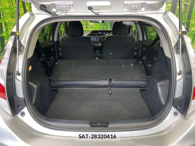Toyota AQUA 2017-03 7356787-9