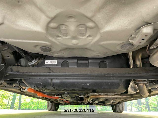 Toyota AQUA 2017-03 7356787-18