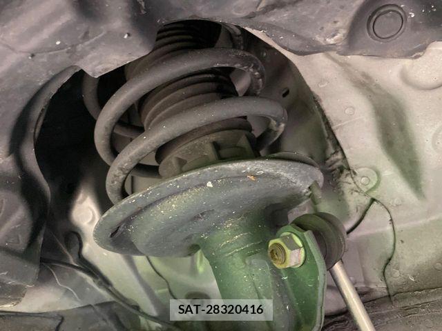 Toyota AQUA 2017-03 7356787-19