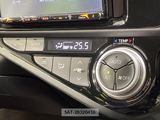 Toyota AQUA 2017-03 7356787-6