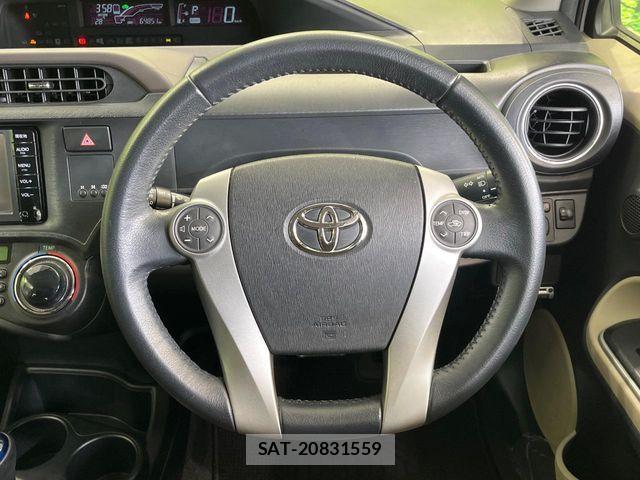 Toyota AQUA 2014-10 7356794-10