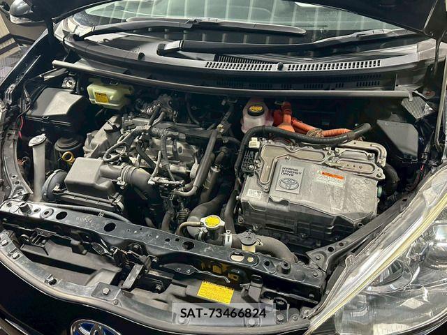 Toyota AQUA 2014-01 7356808-16