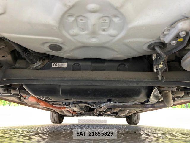 Toyota AQUA 2014-06 7356801-17