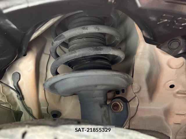 Toyota AQUA 2014-06 7356801-18