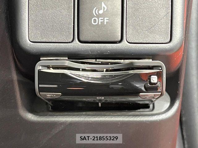 Toyota AQUA 2014-06 7356801-3
