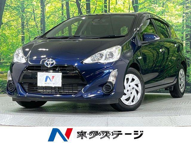 Toyota AQUA 2017-06 7356783-0