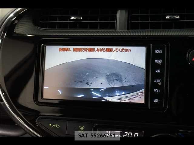 Toyota AQUA 2019-04 7356793-5