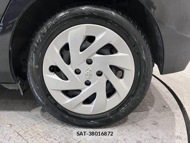 Toyota AQUA 2016-11 7356799-22