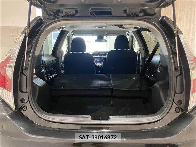 Toyota AQUA 2016-11 7356799-29