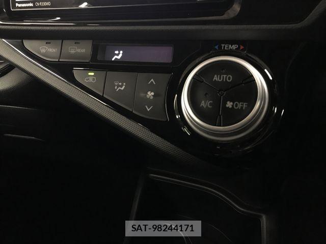 Toyota AQUA 2015-07 7356800-13