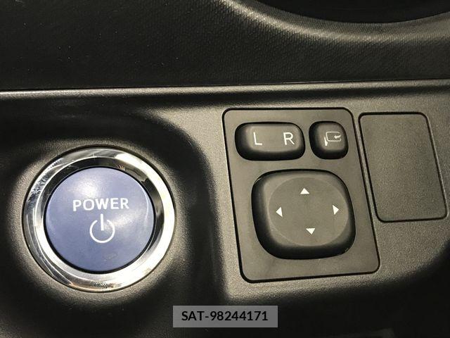 Toyota AQUA 2015-07 7356800-21