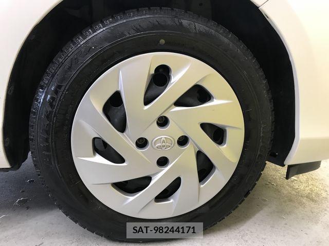 Toyota AQUA 2015-07 7356800-27