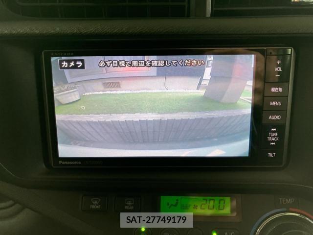 Toyota AQUA 2012-06 7356818-17