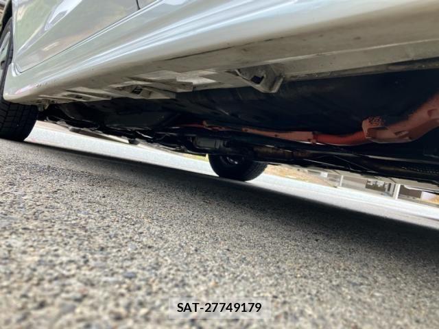 Toyota AQUA 2012-06 7356818-6