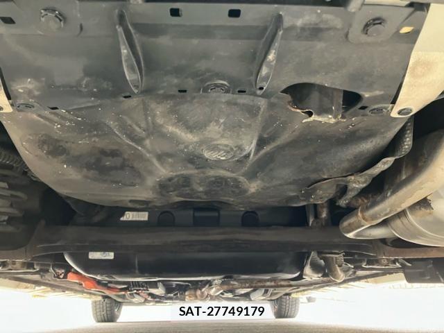 Toyota AQUA 2012-06 7356818-7