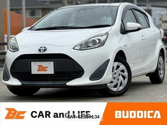 Toyota AQUA 2018-03 7356798-0