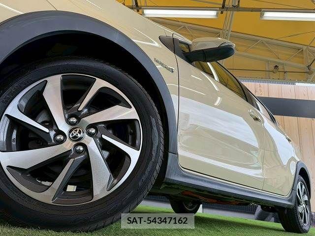 Toyota AQUA 2018-03 7356772-15