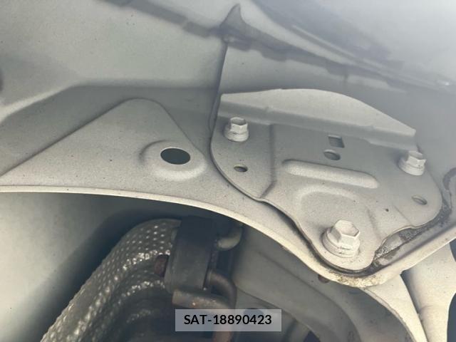 Toyota AQUA 2013-01 7356820-20