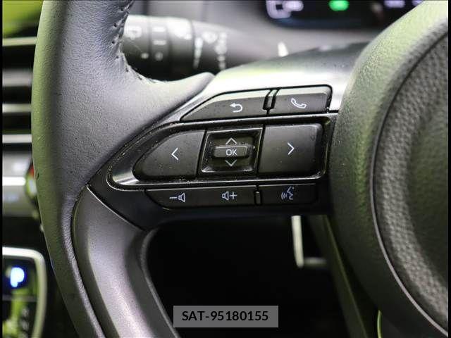 Toyota AQUA 2023-09 7356766-15