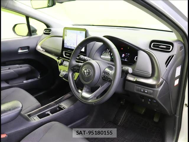 Toyota AQUA 2023-09 7356766-21