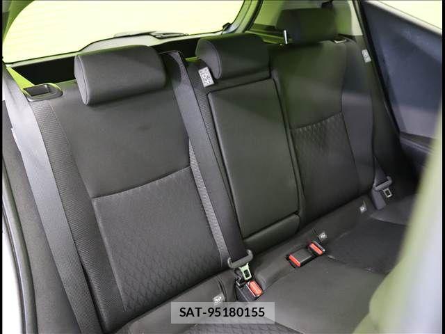 Toyota AQUA 2023-09 7356766-22