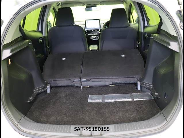 Toyota AQUA 2023-09 7356766-26
