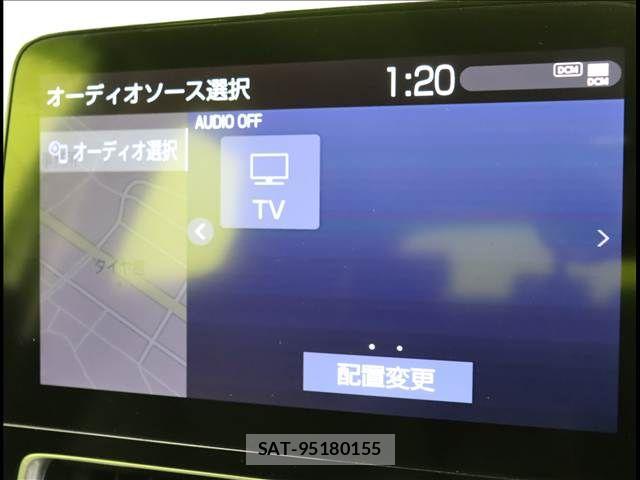 Toyota AQUA 2023-09 7356766-5