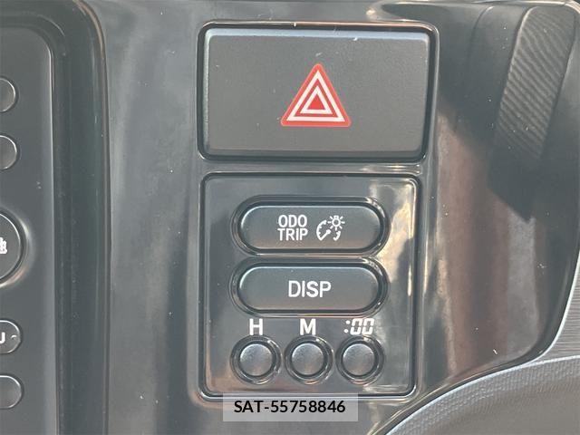 Toyota AQUA 2015-09 7356802-15