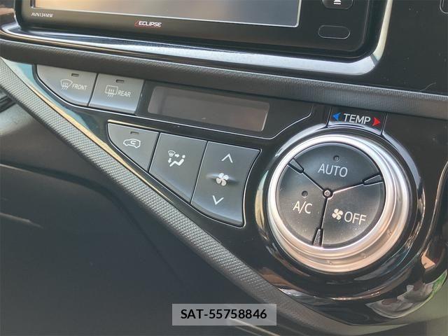 Toyota AQUA 2015-09 7356802-8