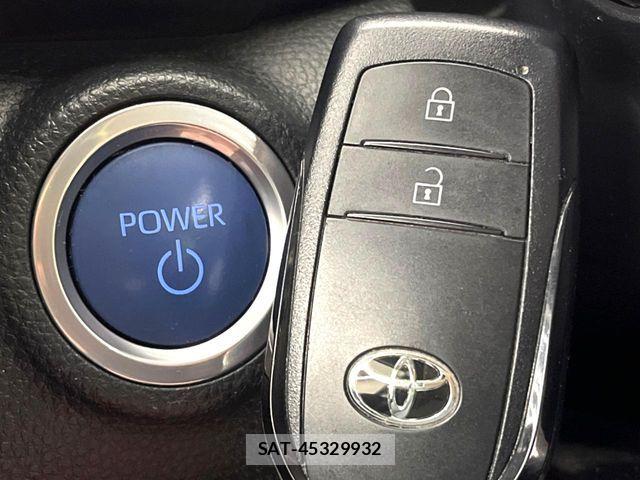 Toyota AQUA 2023-04 7356773-6