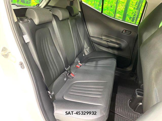 Toyota AQUA 2023-04 7356773-8