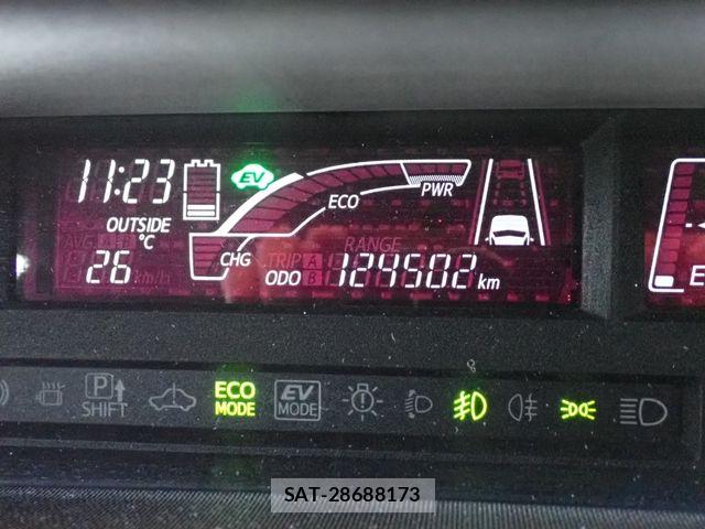 Toyota AQUA 2016-03 7356756-10