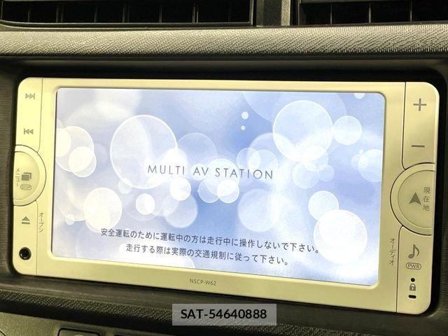 Toyota AQUA 2013-05 7356803-2