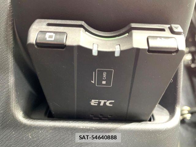 Toyota AQUA 2013-05 7356803-4