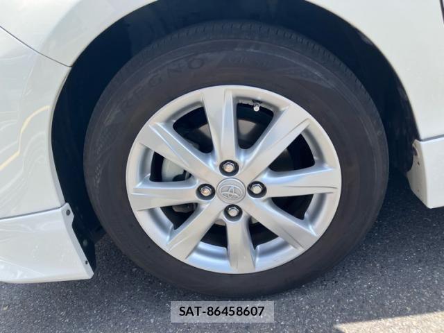 Toyota AQUA 2015-08 7356805-6