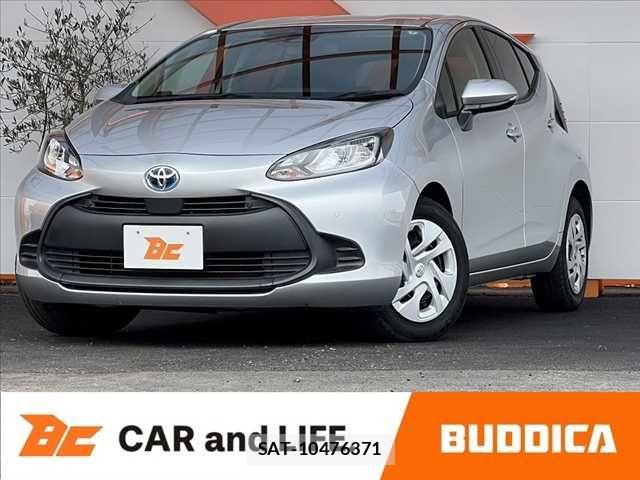 Toyota AQUA 2021-11 7356781-0